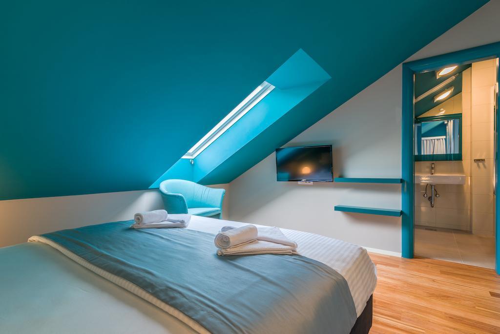 Apartments Villa Azzurra Bol Room photo